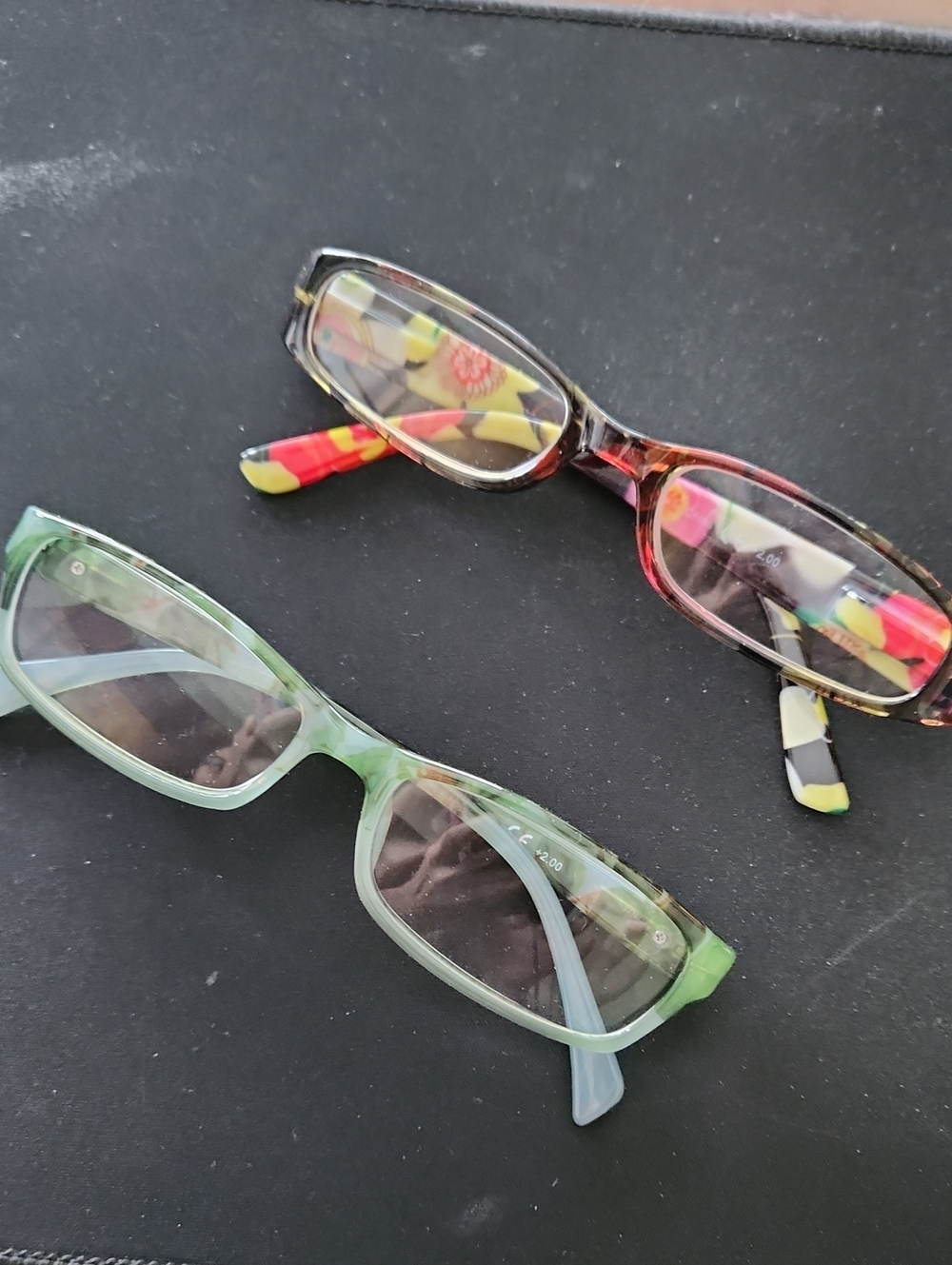 NEW Women's Reading Glasses 2 Pairs Ladies Fashion Spring Hinge Readers 2.0x